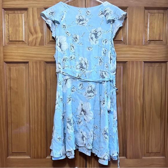 Free People French Quarter Mini Wrap Dress Blue Floral Size Large - Picture 7 of 12